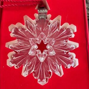 Marquis by Waterford 2005 Snowflake Ornament